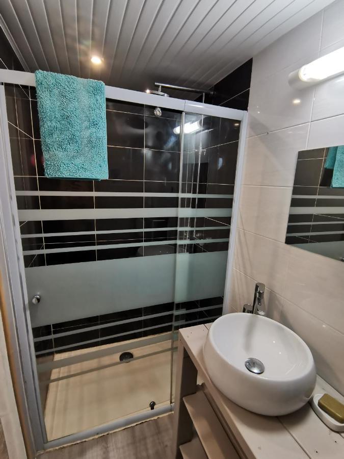 Bungalow La Perle - Jacuzzi - Piscine Сен-Франсуа Экстерьер фото