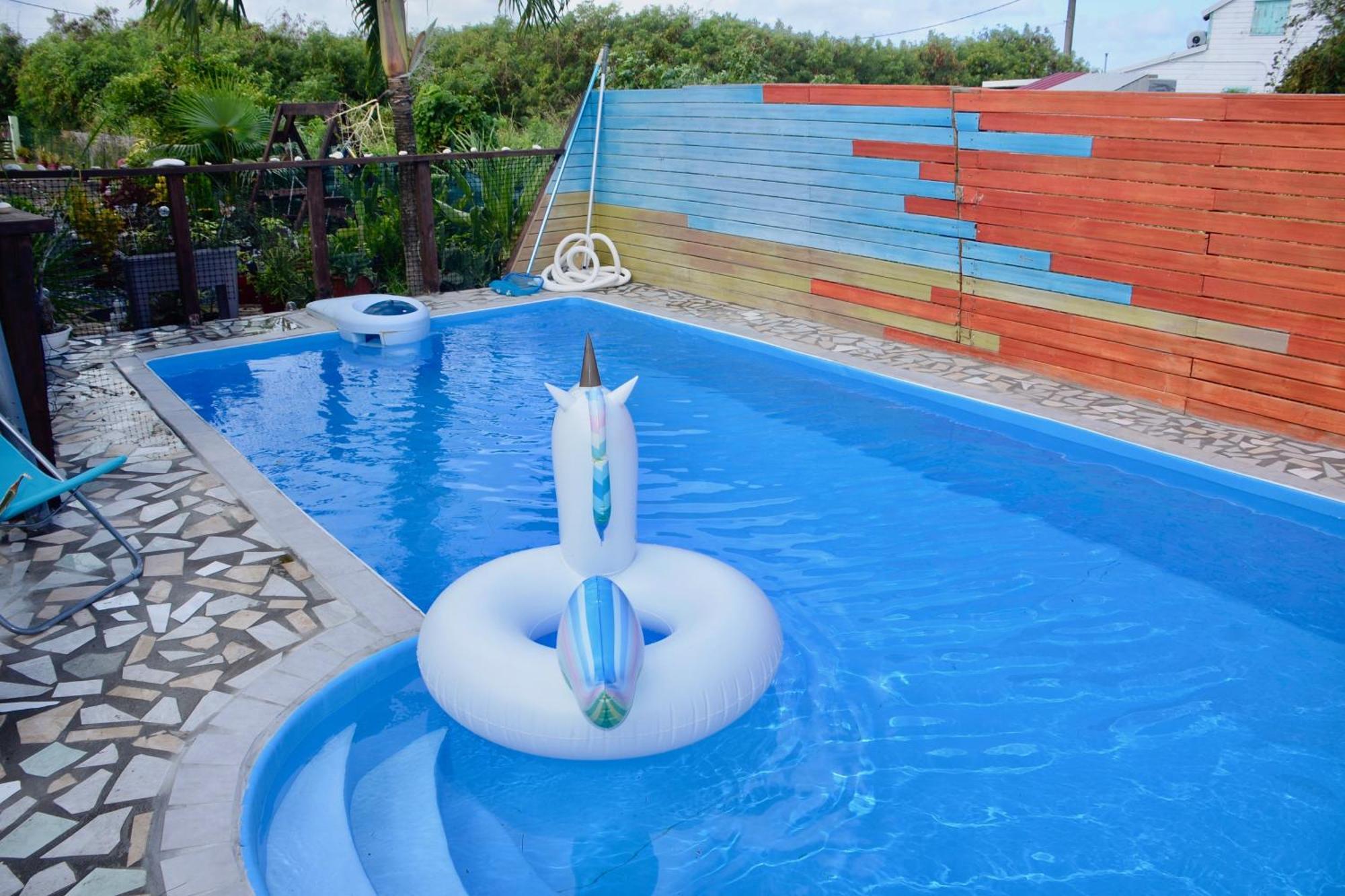 Bungalow La Perle - Jacuzzi - Piscine Сен-Франсуа Экстерьер фото